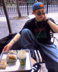Shinsekai Tee