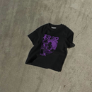 Close up Nami Tee